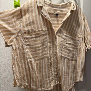 Universal Thread Beige and White Striped Button Down Shirt (Cropped)
